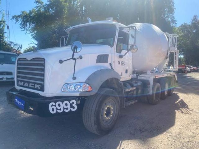 AMION MIXER Marca MACK Modelo GU813E Año 2013