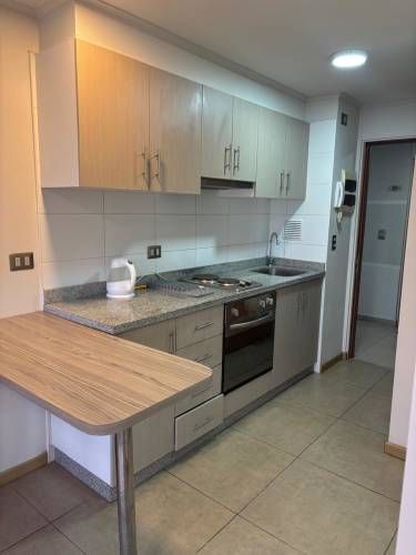 ARRIENDO ESTUDIO SEMI AMOBLADO