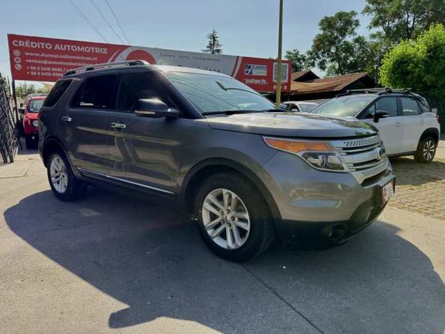 FORD EXPLORER XLT 3.5 AUT 3 CORRIDAS VER EN LAS CONDES 2013