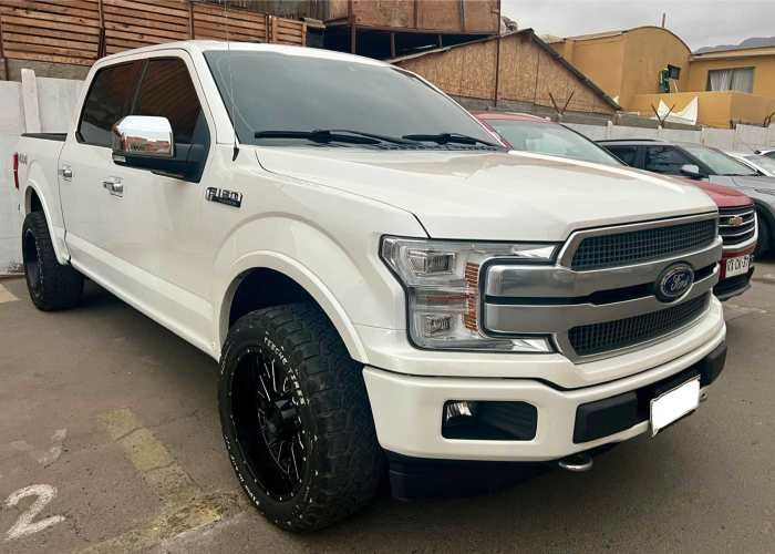FORD F150 PLATINUM