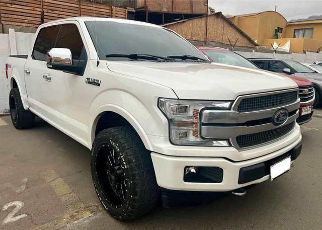 FORD F150 PLATINUM