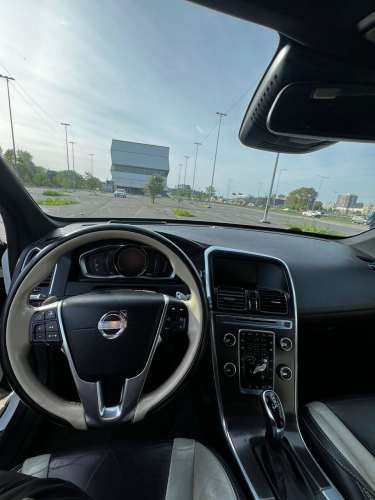 VENDO VOLVO XC60 T5 FULL 2015 – EXCELENTE ESTADO