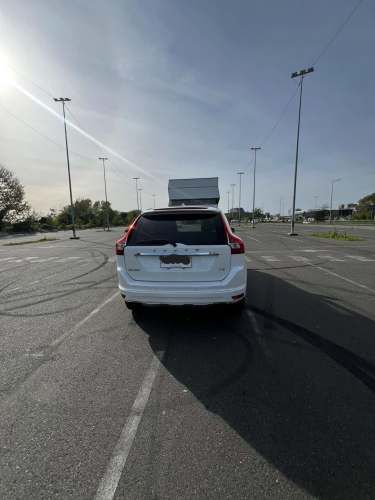 VENDO VOLVO XC60 T5 FULL 2015 – EXCELENTE ESTADO