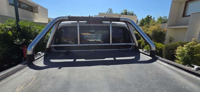 Barra Antivuelvo mas pisaderas Ford Ranger o Mazda BT50