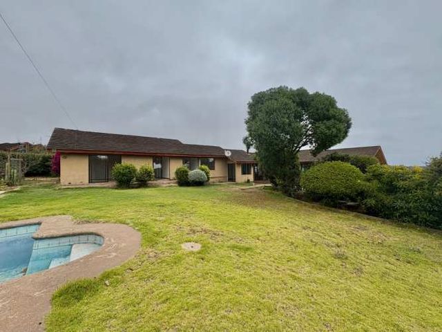 Mantagua, Condominio, Amplia, 4 dormitorios, estar, piscina