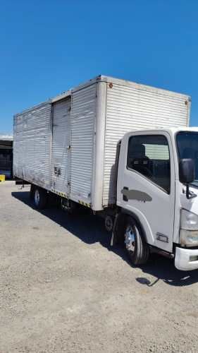 Venta camion Chevrolet NPR 816 año 2012