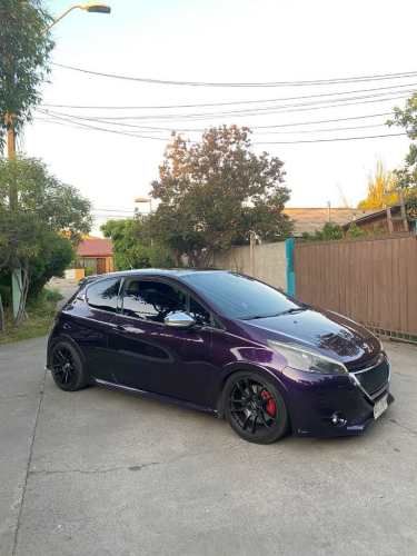 PEUGEOT 208 GTI