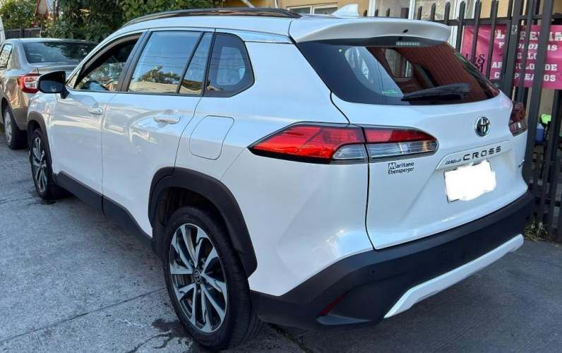 Toyota corolla cross híbrido seg 1.8 full equipo
