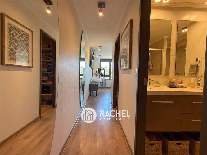 SE ARRIENDA HERMOSO Y AMPLIO DEPARTAMENTO EN EXCLUSIVO Condominio Vista Golf