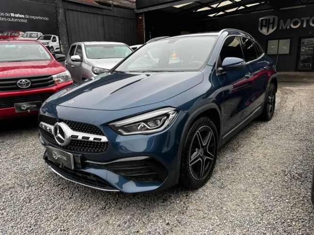 Mercedes Benz GLA 220 D HB 4MATIC