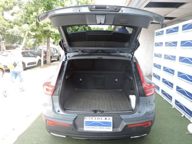 VOLVO XC40 T4 RDESIGN 2.0 2020