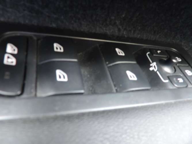 VOLVO XC40 T4 RDESIGN 2.0 2020