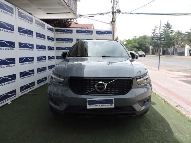 VOLVO XC40 T4 RDESIGN 2.0 2020