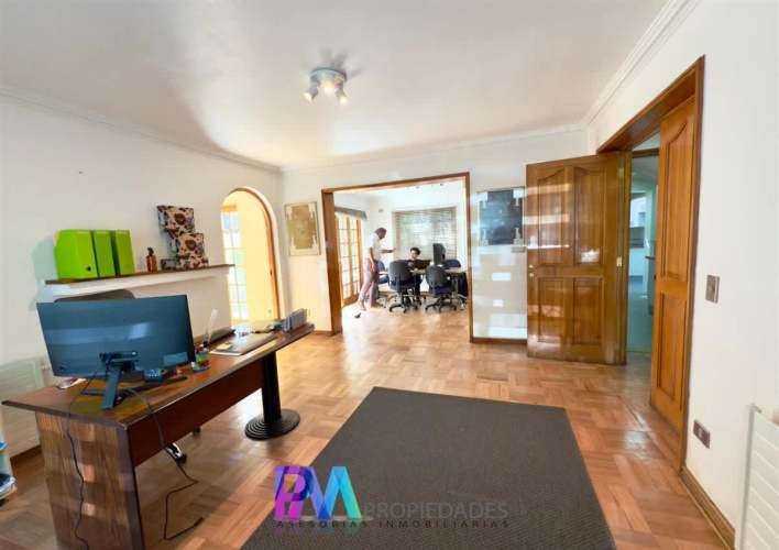 CASA Candelaria Goyenechea con Bartolome de las casas