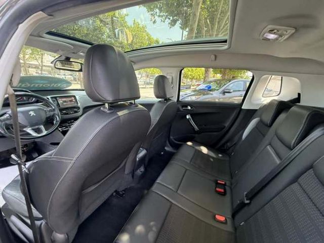 PEUGEOT 2008 ALLURE PURETECH 1.2 AUT 2017