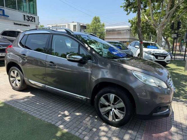 PEUGEOT 2008 ALLURE PURETECH 1.2 AUT 2017