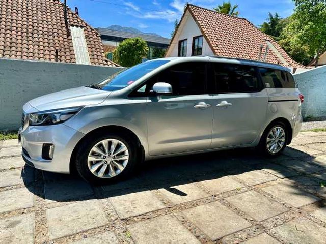 KIA GRAND CARNIVAL EX 3.3 AUT 2018