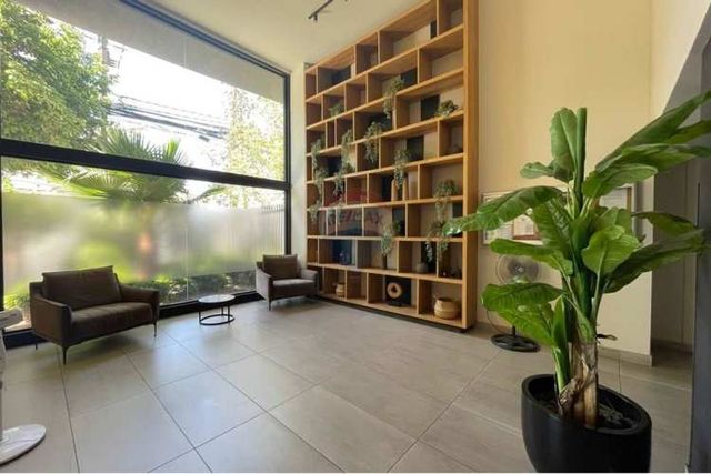 Depto en venta ñuñoa a pasos del metro 1d+1b.