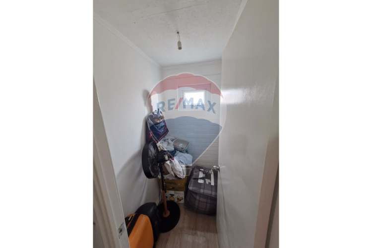 Amplia y hermosa casa en pasaje cerrado