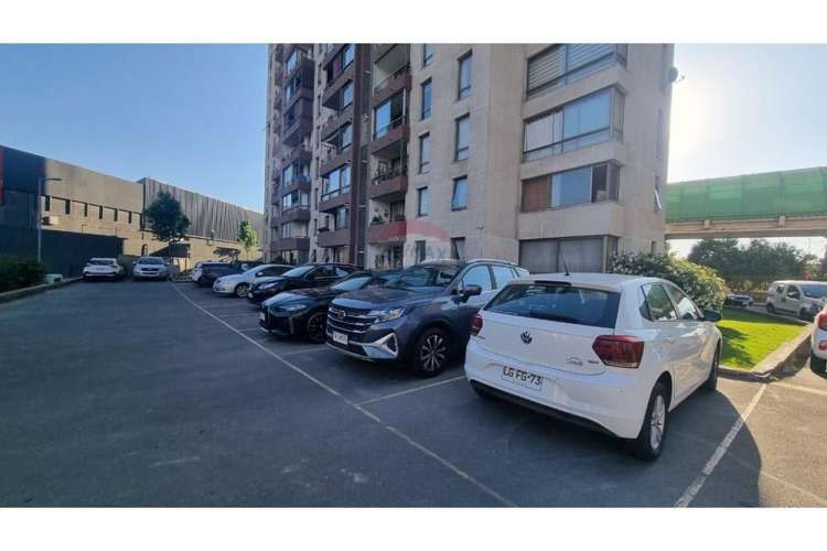 Depto en venta en pudahuel, excelente ubicación