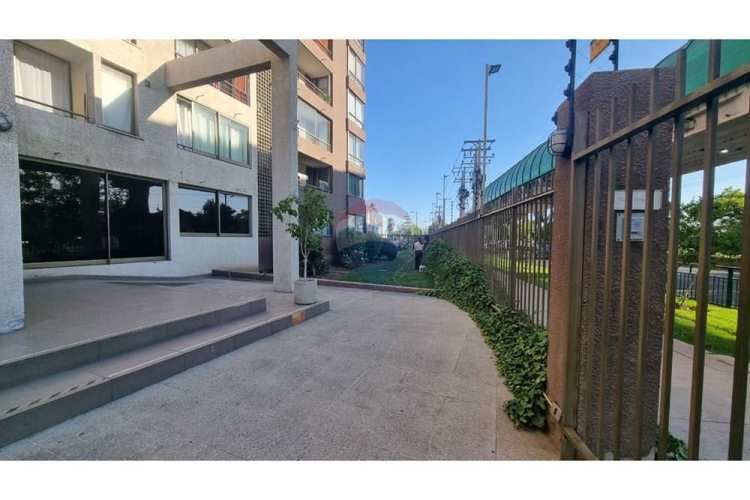Depto en venta en pudahuel, excelente ubicación