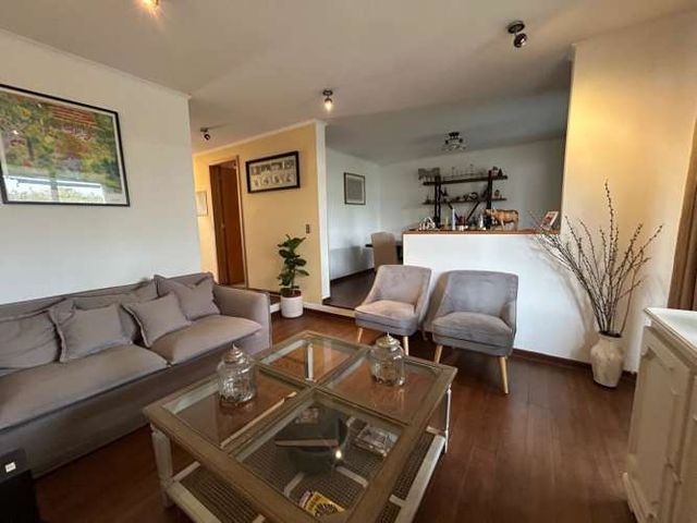 VENTA CASA 3HAB 4BA PEÑALOLÉN