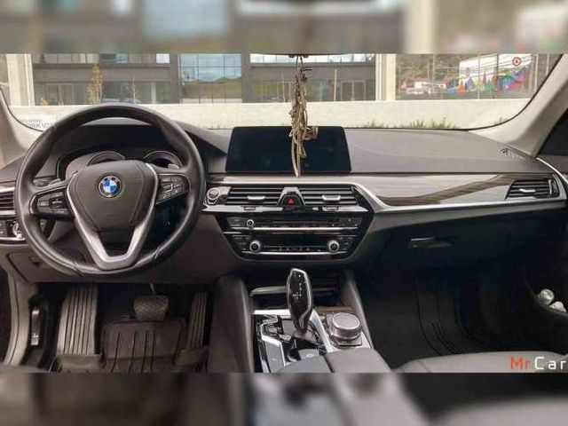 BMW 520 2018