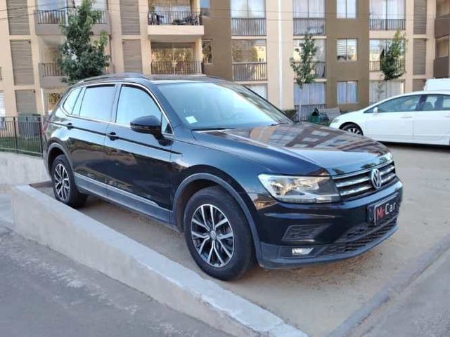 VOLKSWAGEN TIGUAN 2019