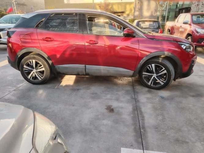 PEUGEOT 3008 2019