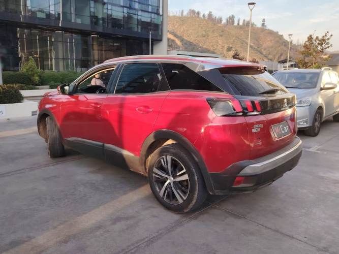 PEUGEOT 3008 2019