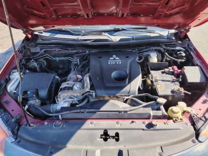 MITSUBISHI L200 2018