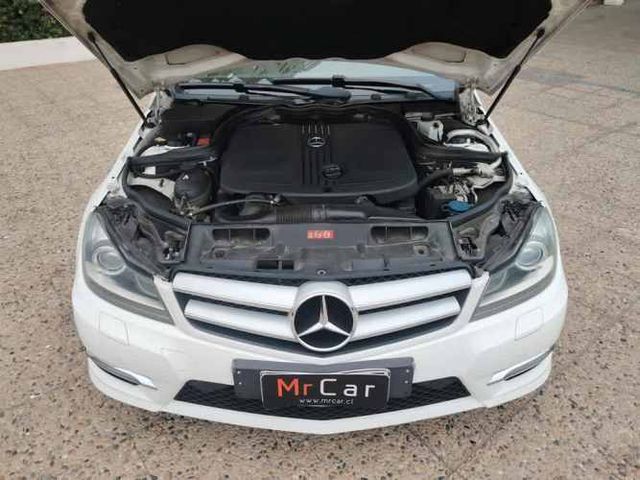 MERCEDES-BENZ C 220 2014