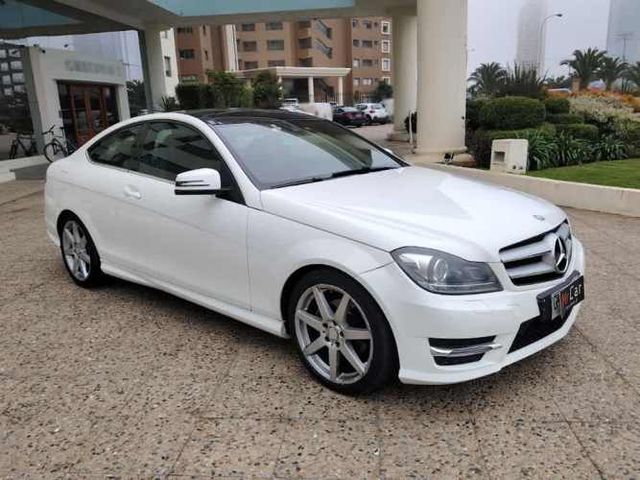 MERCEDES-BENZ C 220 2014