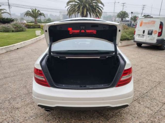 MERCEDES-BENZ C 220 2014