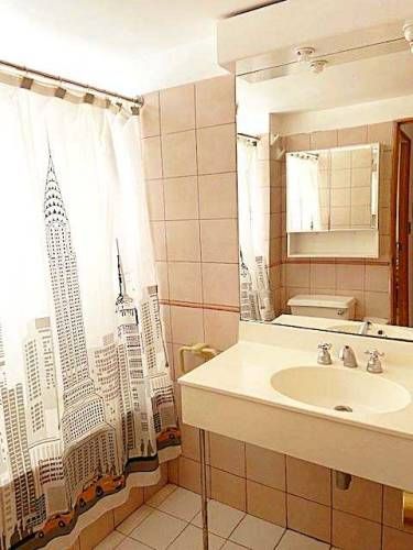 Amplio departamento con terraza en playa (130620)