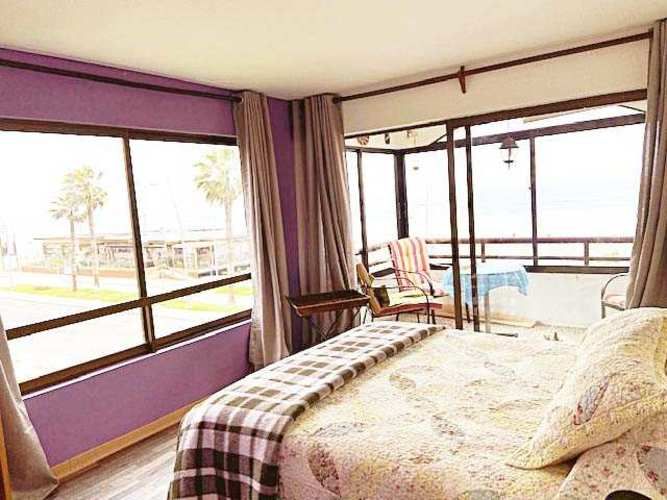 Amplio departamento con terraza en playa (130620)