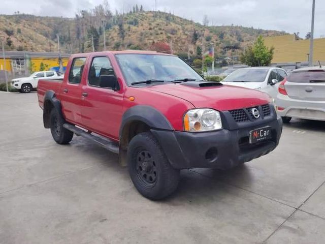 NISSAN TERRANO 2013