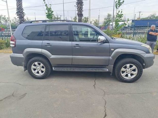 TOYOTA LAND CRUISER PRADO 2008