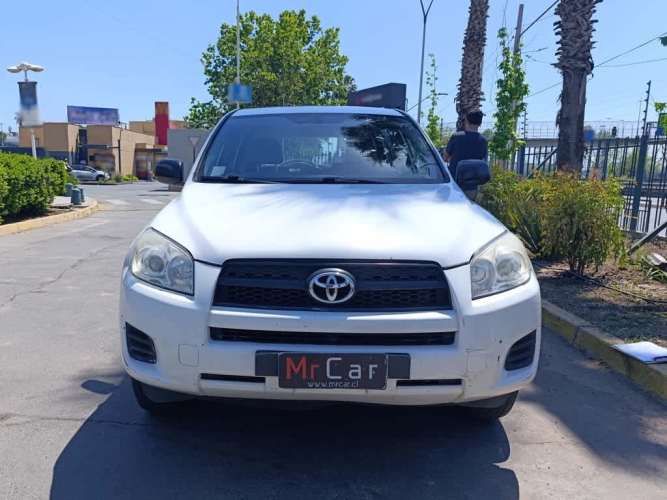 TOYOTA RAV4 2011