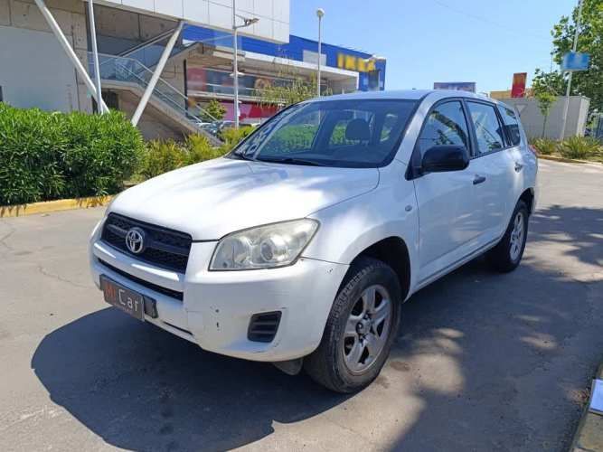TOYOTA RAV4 2011
