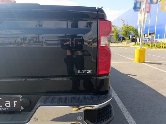 CHEVROLET SILVERADO 2022