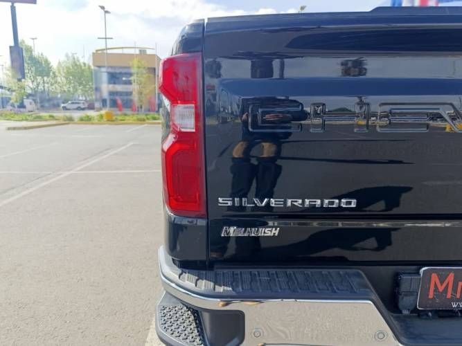 CHEVROLET SILVERADO 2022