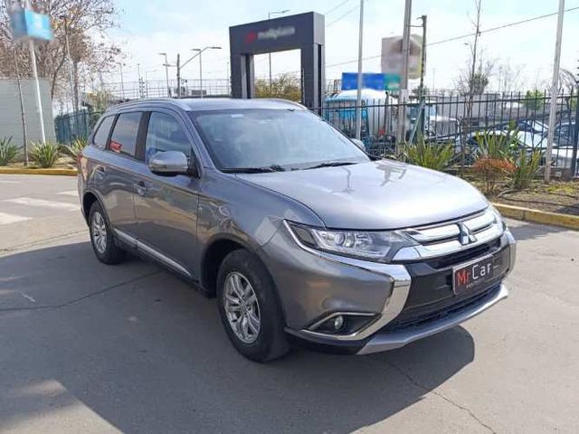 MITSUBISHI OUTLANDER 2019