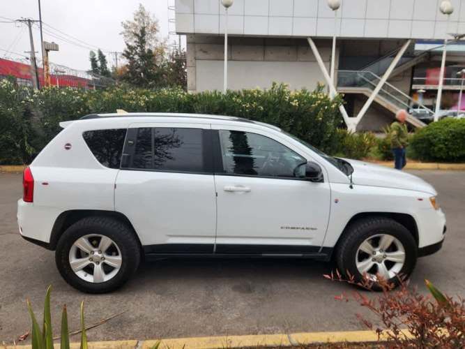 JEEP COMPASS 2012