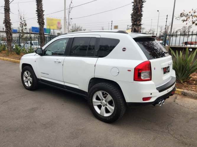 JEEP COMPASS 2012