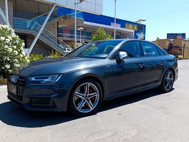 AUDI S4 2018
