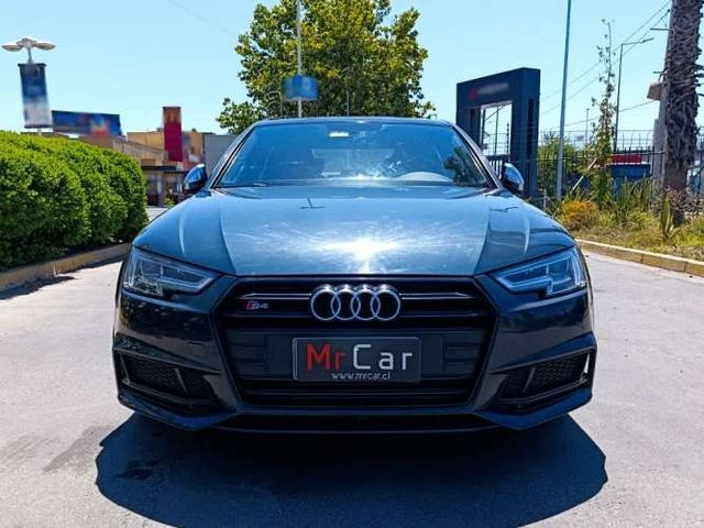 AUDI S4 2018