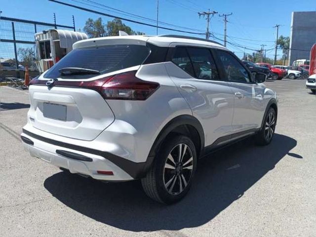 NISSAN KICKS 2022