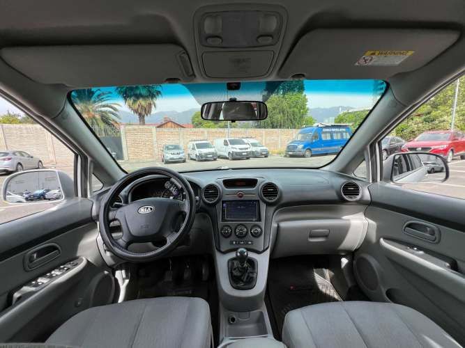 2010 Kia Carens LX CRDI AC EQ