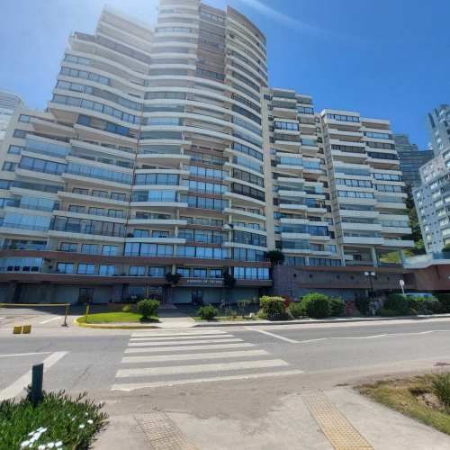 Se Vende Amplio Depto con Vistas Despejada (130612)